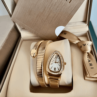 Blanc avec diamants